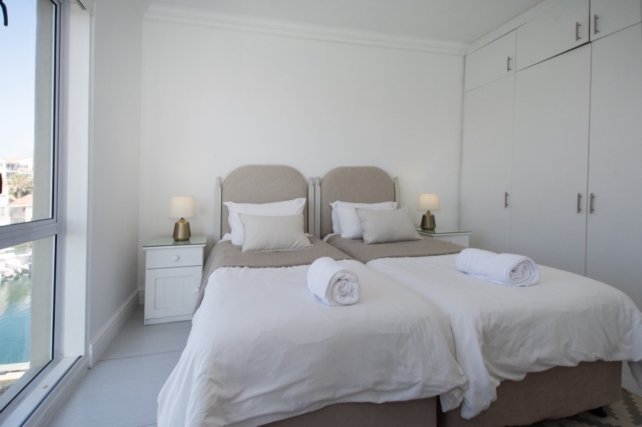 6 Bedroom Property for Sale in Port St Francis Eastern Cape